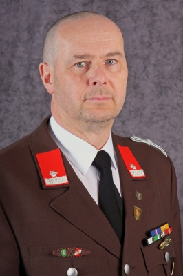 LM Gerhard Kahr
